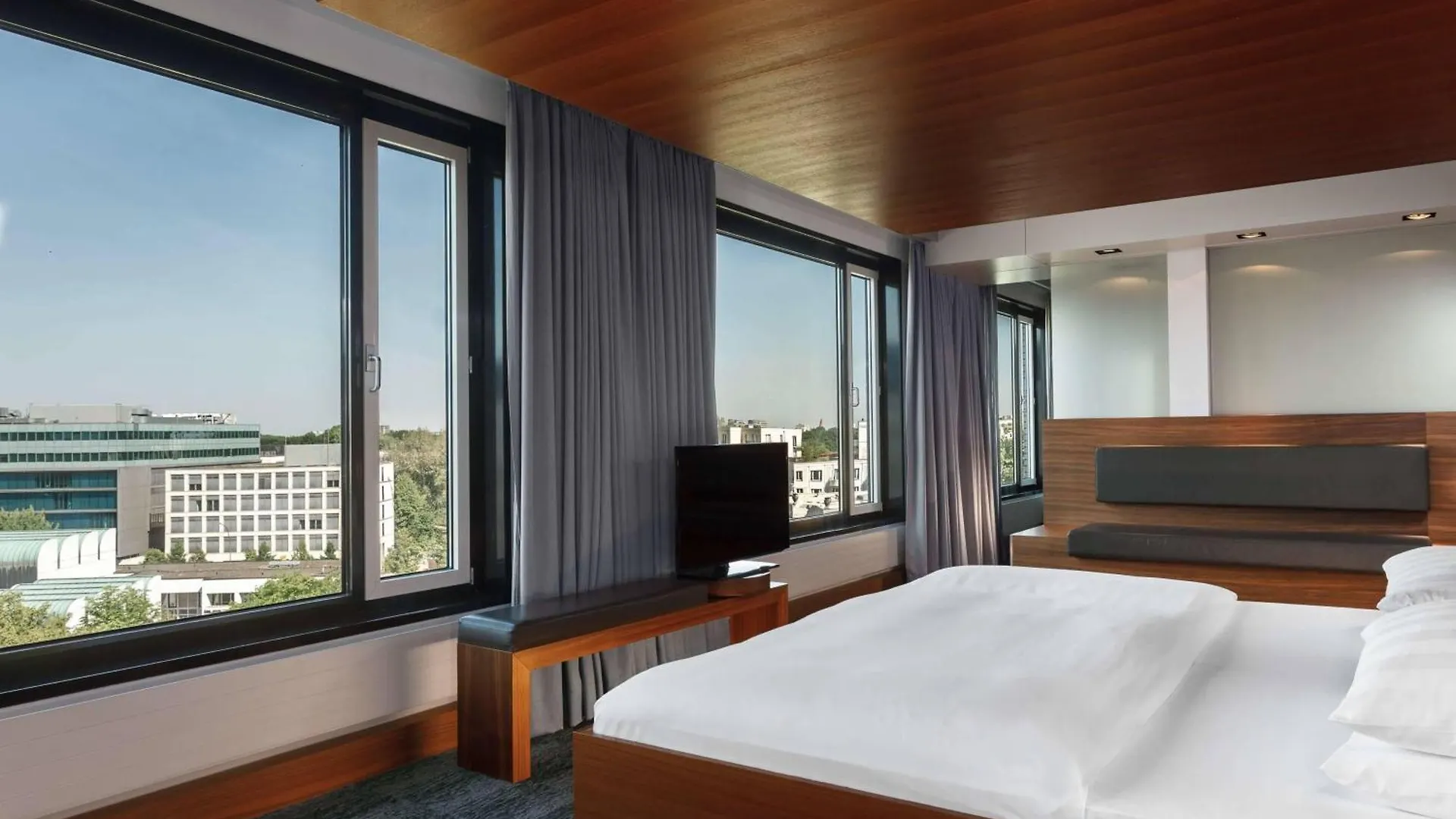 Sheraton Berlin Grand Hotel Esplanade